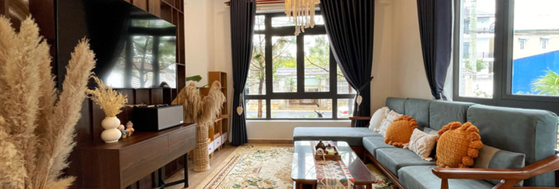 Phòng luxury Dành Cho Cặp Đôi View Nhà Lồng