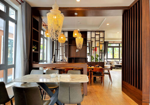 Phòng luxury Dành Cho Cặp Đôi View Nhà Lồng Phòng luxury Dành Cho Cặp Đôi View Nhà Lồng