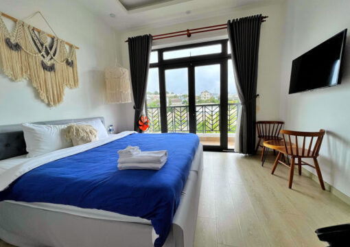 Phòng luxury Dành Cho Cặp Đôi View Nhà Lồng Phòng luxury Dành Cho Cặp Đôi View Nhà Lồng