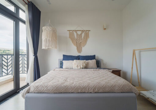 Phòng luxury Dành Cho Cặp Đôi View Nhà Lồng Phòng luxury Dành Cho Cặp Đôi View Nhà Lồng
